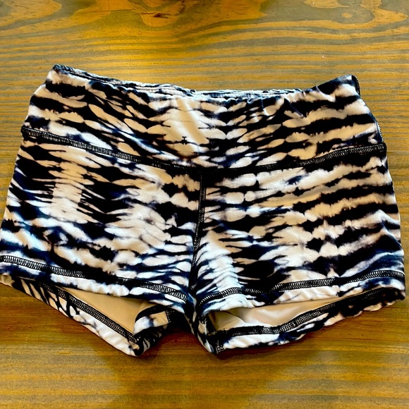 FLEO. EUC. - Picture 1 of 2